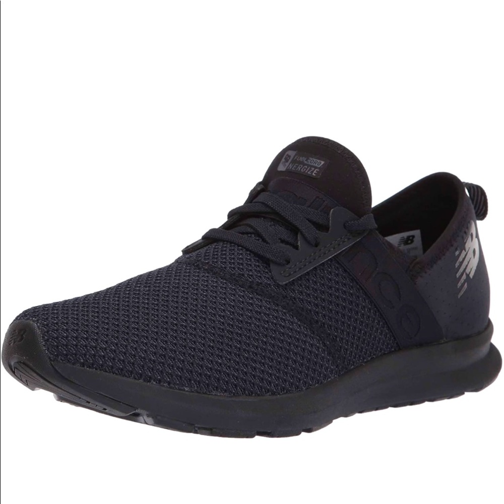 New Balance Women’s FuelCore Nergize V1 Sneaker (Size 9.5)